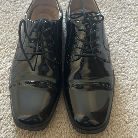 Florsheim Big Boys Size 6 Reveal Black Patent Shoes - Picture 5 of 10